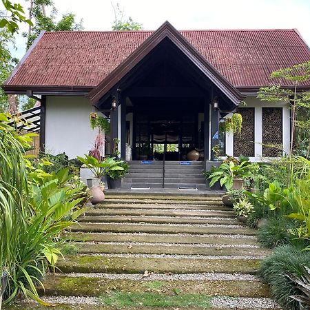 คาลาเป ฟอเรสต์ รีสอร์ต Hotel Calape ภายนอก รูปภาพ