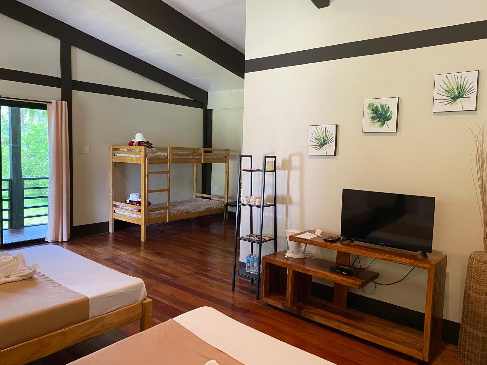 คาลาเป ฟอเรสต์ รีสอร์ต Hotel Calape ภายนอก รูปภาพ